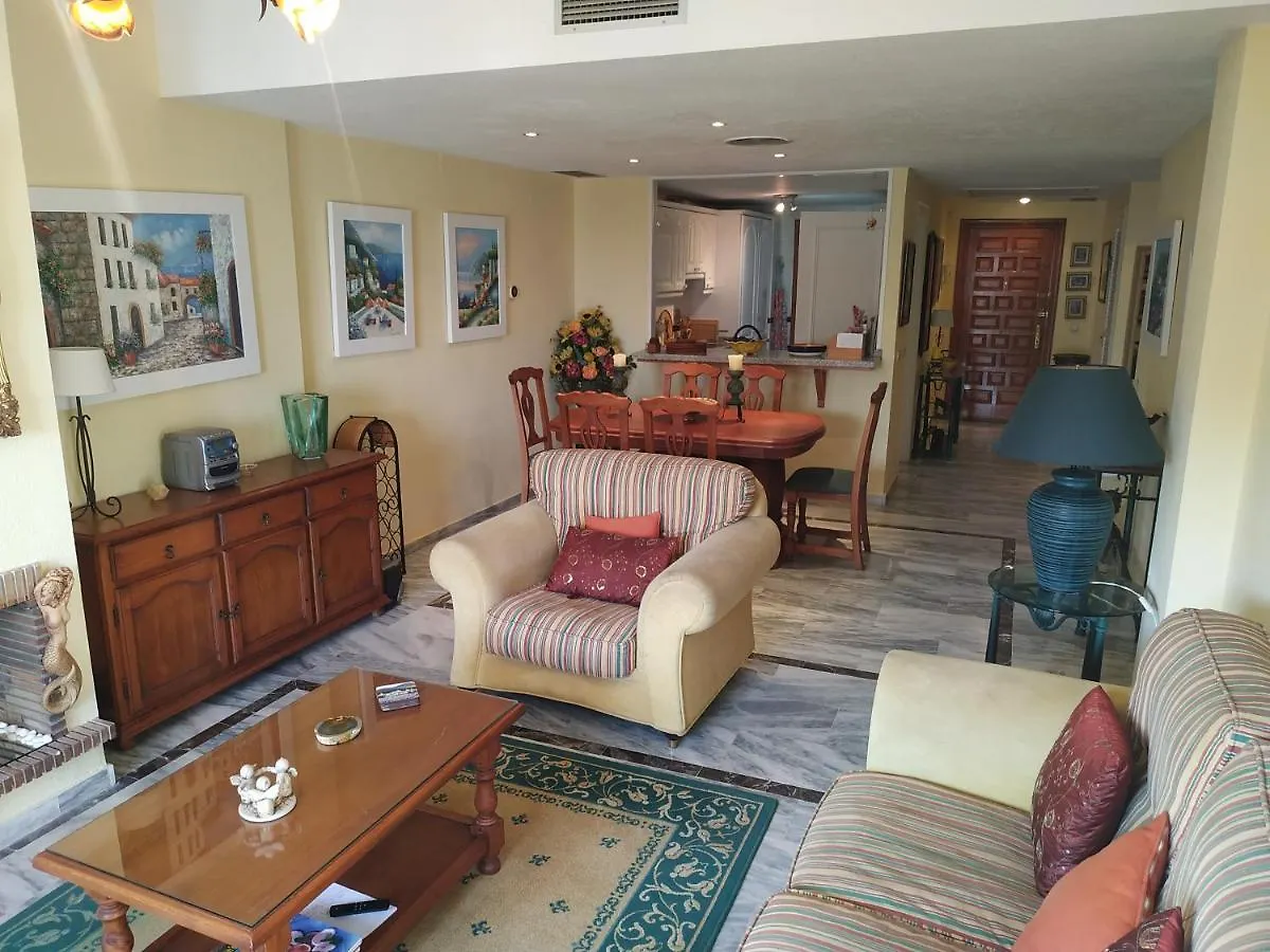 Duquesa Port, Beautiful 3 Bedrooms Apartment, Ideal For Families And Golfers, Md Manilva